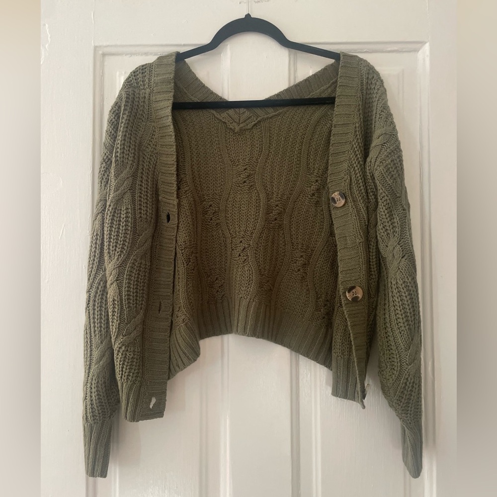 Pink Rose | Sweater Cardigan| Green| Size: S